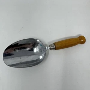 Vintage Kitchen Scoop 1/4 Cup Made In USA - Picture 1 of 4