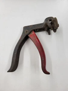 Vintage Cast Iron Pistol Grip Saw Sharpening Tool. Made In USA  - Picture 1 of 9