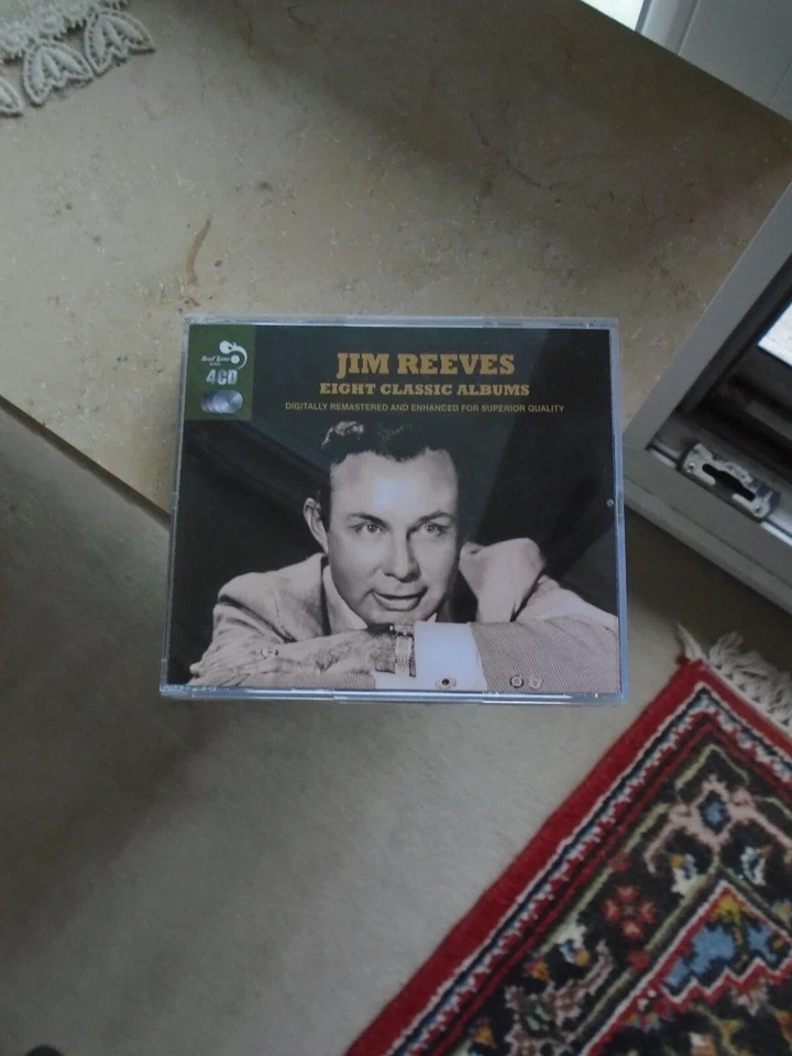 4 CD-BOX JIM REEVES (EIGHT CLASSIC ALBUMS)                  -sehr rar- - Bild 1 von 1