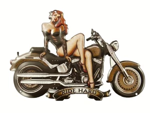 Blechschild Motorrad Ride Hard geprägt  geprägt Ride Hard Werkstatt Girl 20x30cm - Bild 1 von 4