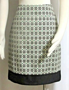 NEW Ladies Petite ANN TAYLOR PETITE Ivory Green & Black Abstract Knee Skirt 4P - Picture 1 of 4