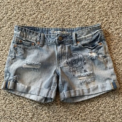 Pantalones Cortos Aeorpostale Para Mujer Talla 2 Novio Denim Azul Envejecido Gótico Arte Floral Foto 1 de 4