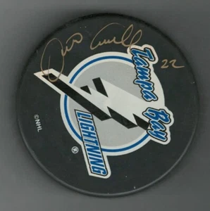 Dino Ciccarelli signed Tampa Bay Lightning puck - FREE SHIPPING - 500 Goals - Picture 1 of 4