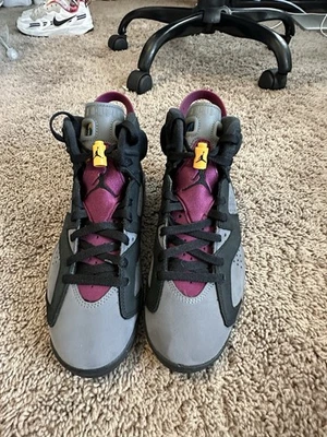 Jordan Retro 6 Burdeos - Talla 8 Foto 1 de 4
