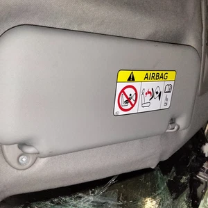 TOYOTA AURIS 2014-2018 1.8LTR AUTO HYBRID PASSENGER SIDE SUN VISOR IN BEIGE - Picture 1 of 1