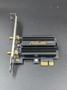 Adaptateur WiFi 6E ASUS PCE-AXE5400 - MT7922A22M, d'occasion, sans extras - Photo 1/3
