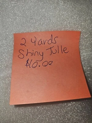 Más de 27 yardas de Diff Tulles brillantes/blancos brillantes, azules, negros, grises y morados Foto 1 de 4