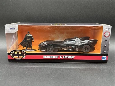 2019 Jada Toys Hollywood RIDES BATMOBILE & BATMAN 黑色 DC 漫画 DieCast — 第 1/4 张图片