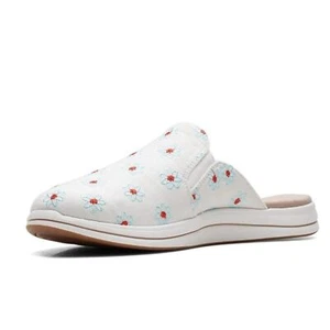 Clarks Cloudsteppers Canvas Slip-on Mules Breeze Shore White Floral Size 8 NWOB - Picture 1 of 9