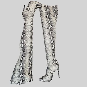Steve Madden Pointed Thigh High Stiletto Boots Sz 5.5 Snake Print Over The Knee - Picture 1 of 13
