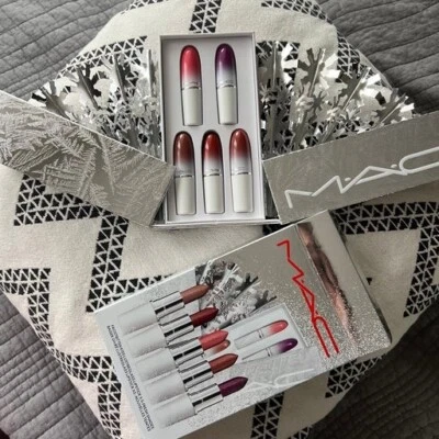 MAC Frostbitten Kiss Lustreglass Lipstick 5 Piece Gift Set NEW - Image 1 of 3