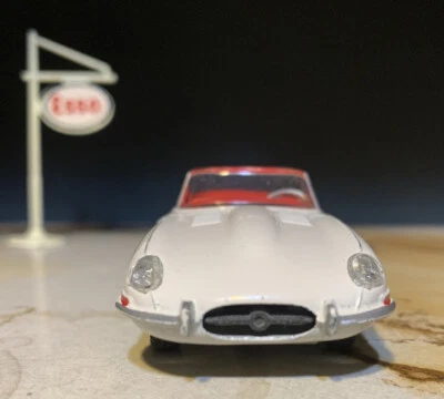 Vintage - Jaguar-E - 1/43 Tekno 926 - Denmark Superb/MIB - Image 1 of 4