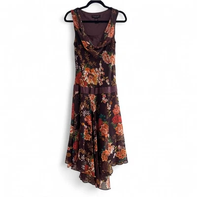 Vestido Y2K Robbie Bee Borgoña Asimétrico Gasa Floral Lentejuelas Capricho 8 Foto 1 de 4