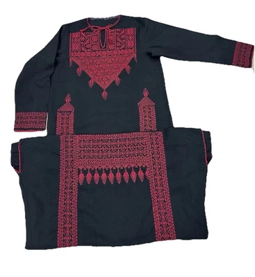 Vestido Tatreez Vintage Palestino Tradicional Thobe - Bordado a Mano Foto 1 de 4