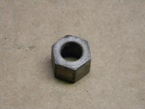 TUERCAS GRIFO DE LÍNEA DE COMBUSTIBLE BSA NORTON PARA PETCOCKS ESTILO DESLIZABLE 1/8BSP - Imagen 1 de 1