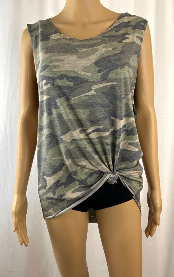 Women's Honey Punch Camo Tunic Tank Top w/ Front Knot, Raw Edges, Size Large - Image 1 of 4