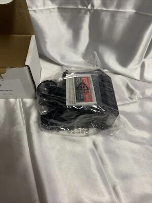 Milwaukee 49-90-2344 M18 HAMMERVAC Accessory Dust Box, Filter, and Lid - Image 1 of 4