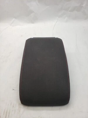 Volkswagen Golf GTI 2010-2014 consola central tapa reposabrazos negro reposabrazos OEM Foto 1 de 4