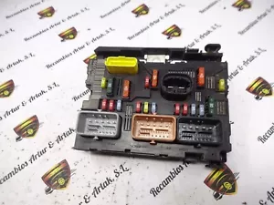 Bsm Boîte À Fusibles Citroen C4 Peugeot 9661708080 BSM-L08-00 - Picture 1 of 2
