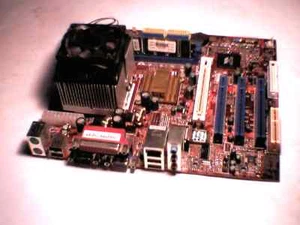 Biostar M7VIG Pro-D Motherboard SocketA Socket462 Athlon XP 1250 250MB  - Picture 1 of 5