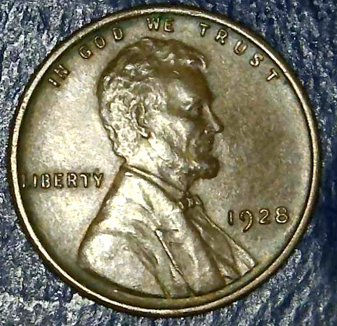 1928 Lincoln Cent - Better Coin - No Reserve    (LC10) Cover