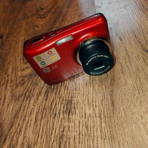 General Imaging GE Z1300 10.1MP Compact Digital Camera Red with 2GB SD - Picture 1 of 12