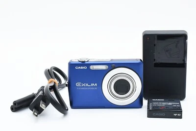 CASIO EXILIM EX-Z700 7.2MP Compact Digital Camera Blue From Japan  2365098 - Image 1 of 4