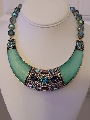 Collar Heidi Daus Dilo Con Estilo Cristal Acento Lucita Verde Aguamarina Foto 1 de 4