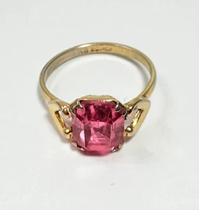 VINTAGE 10K GOLD FILLED UNCAS RING WITH PINK STONE, SIZE 8 - Picture 1 of 9
