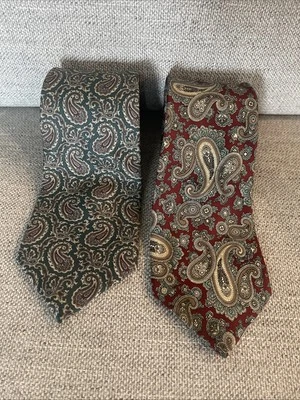 批量 2 件 Oscar De La Renta Couture 真丝领带 红色 绿色 灰色 佩斯利 — 第 1/4 张图片
