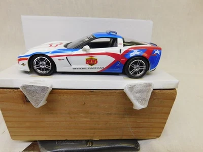 NEW AMT 1/25 SCALE 2006 CORVETTE   INDY 500  PACE CAR      PROMO MODEL ERTL - Image 1 of 4