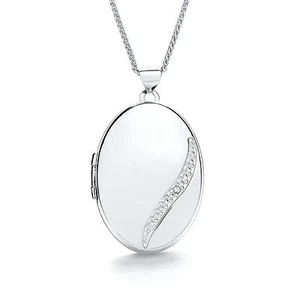 9ct White Gold Oval Diamond Locket Hallmarked Real Diamonds 33 x 20mm - Picture 1 of 2