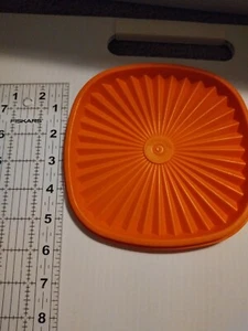 Tupperware Lid 841 - Picture 1 of 2