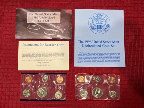 1996 US MINT UNCIRCULATED COIN SET ( P & D ) (2 SETS) W/50th anniversary dime Cover
