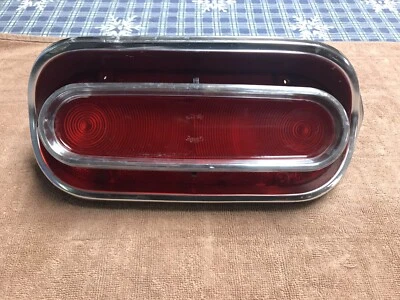 1961 Pontiac Catalina Ventura Tailight Assembly R2-61 OEM GM GUIDEX original SD - Image 1 of 4