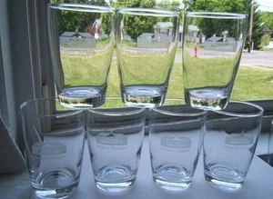 7 VINTAGE HOWARD JOHNSON'S MOTOR LODGES GLASSES 4 1/4" HIGH WEIGHTED BOTTOMS - Picture 1 of 10