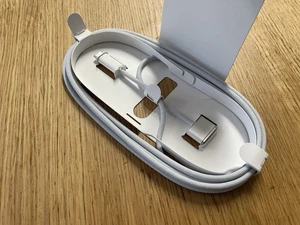 Oryginalny kabel Apple MagSafe 3 do typu C (2 metry) - Zdjęcie 1 z 4