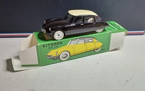 JRD 1/43 ref: 131 Citroen DS 19 BLACK/WHITE #141 NEAR NEW IN BOX ge - Picture 1 of 6