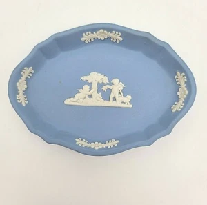Blue Wedgewood Jasper Trinket Jewelry Dish Tray Cherubs Made in England VTG - Picture 1 of 7