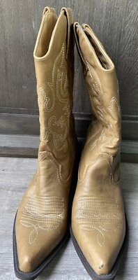 Madden Girl Sanguine Size 7 Mid Calf Light Brown Cowgirl Boots - Image 1 of 4