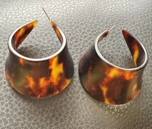 Vintage Faux Tortoise Shell Lucite Wide Earrings 1”3/4 - Picture 1 of 9