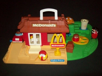 Vintage Fisher Price Little People McDonald's #2552 Restaurant COMPLETE - Image 1 of 4