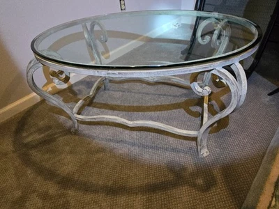 Modern 2 x 玻璃咖啡/边桌,重型,高品质。 1 圆形,1 椭圆形 — 第 1/4 张图片