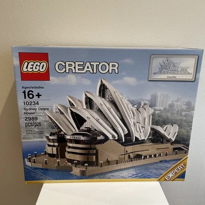 LEGO Creator Expert: Sydney Opera House (10234) New Sealed  - Image 1 of 4