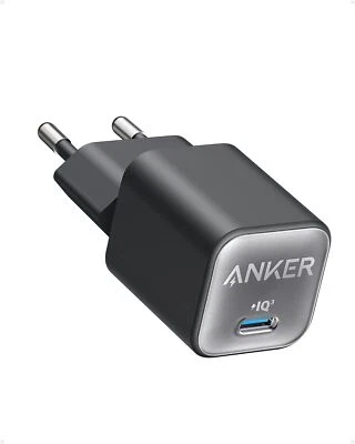 Anker USB C GaN Charger 30W 511 Ladegerät Schnellladegerät mit iPhone 15 Schwarz - Bild 1 von 4