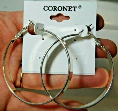 Nwt Coronet Modische Ohrringe Dick Huggie Durchbohrt Reifen Rund Silber Ton B19 - Bild 1 von 3