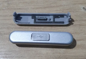 Oryginalny oryginalny Nokia 6500 Classic 6500c Top USB Cover Srebrna obudowa powięziowa - Zdjęcie 1 z 1
