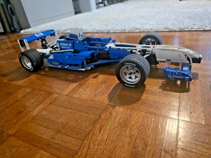 LEGO Racers F1 Williams Team Racer 1:8 (8461) - Picture 1 of 15