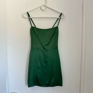 Reformation 0 Kosta Silk Mini Dress Bottle Green - Picture 1 of 7