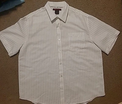 HAWK  Men’s white short sleeve Shirt SZ XL Button Front - Image 1 of 4